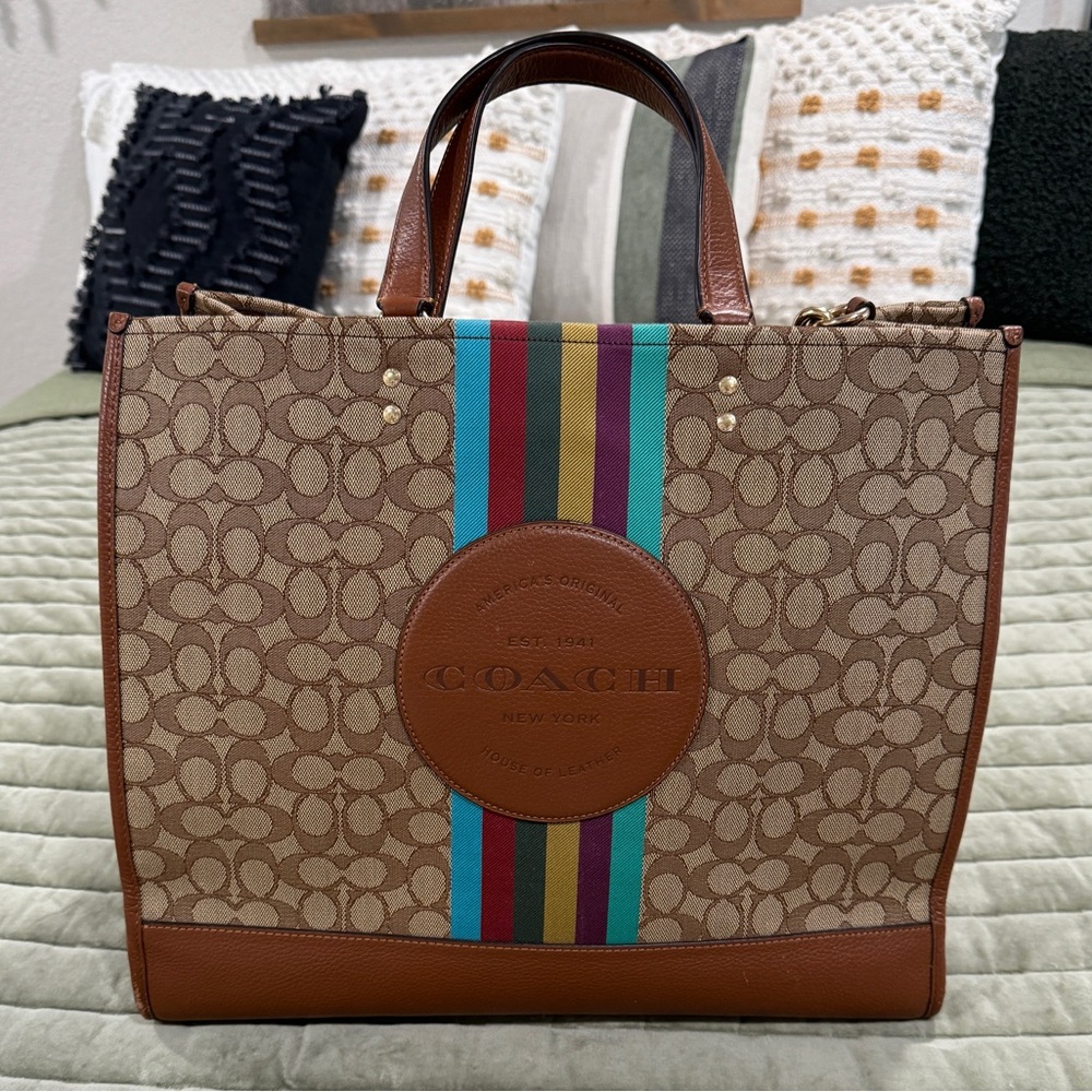 Coach Field Tote 40